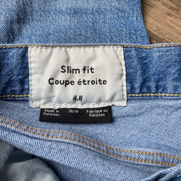 H&M Women’s Light Blue Slim Fit Straight Jeans Size 30 - Picture 7 of 8